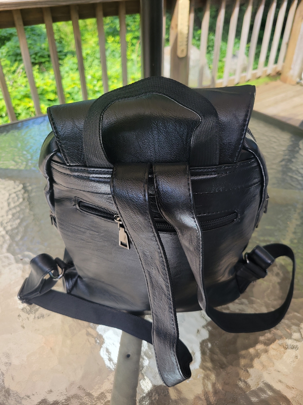 Vintage Black Leather Backpack Handbag with Zipper Pockets - Picture 5 of 8